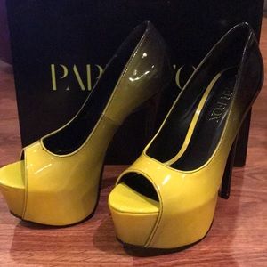 Open toe platform heels